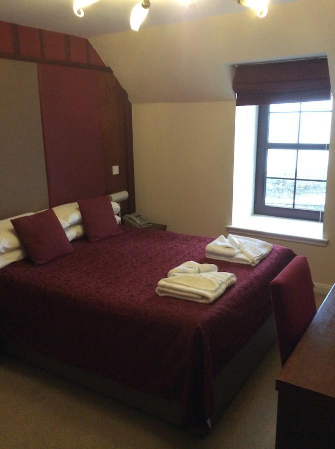 Polochar Inn Pollachara ภายนอก รูปภาพ